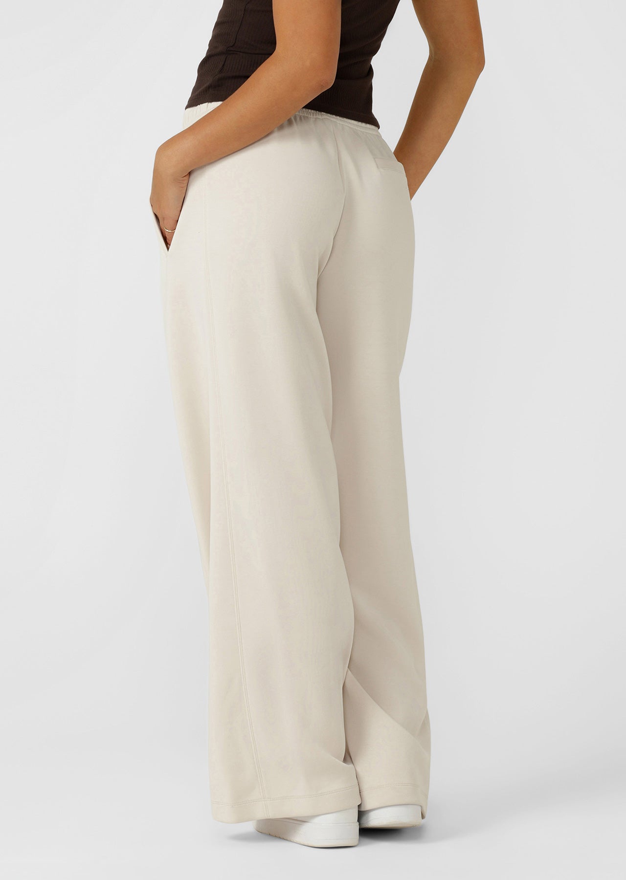 Lorna Jane Cloud Nine Relaxed Track Pants - Ivory