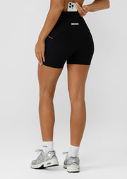 Lorna Jane Peak Performance 3 Pocket 12cm Bike Shorts - Recycled Black