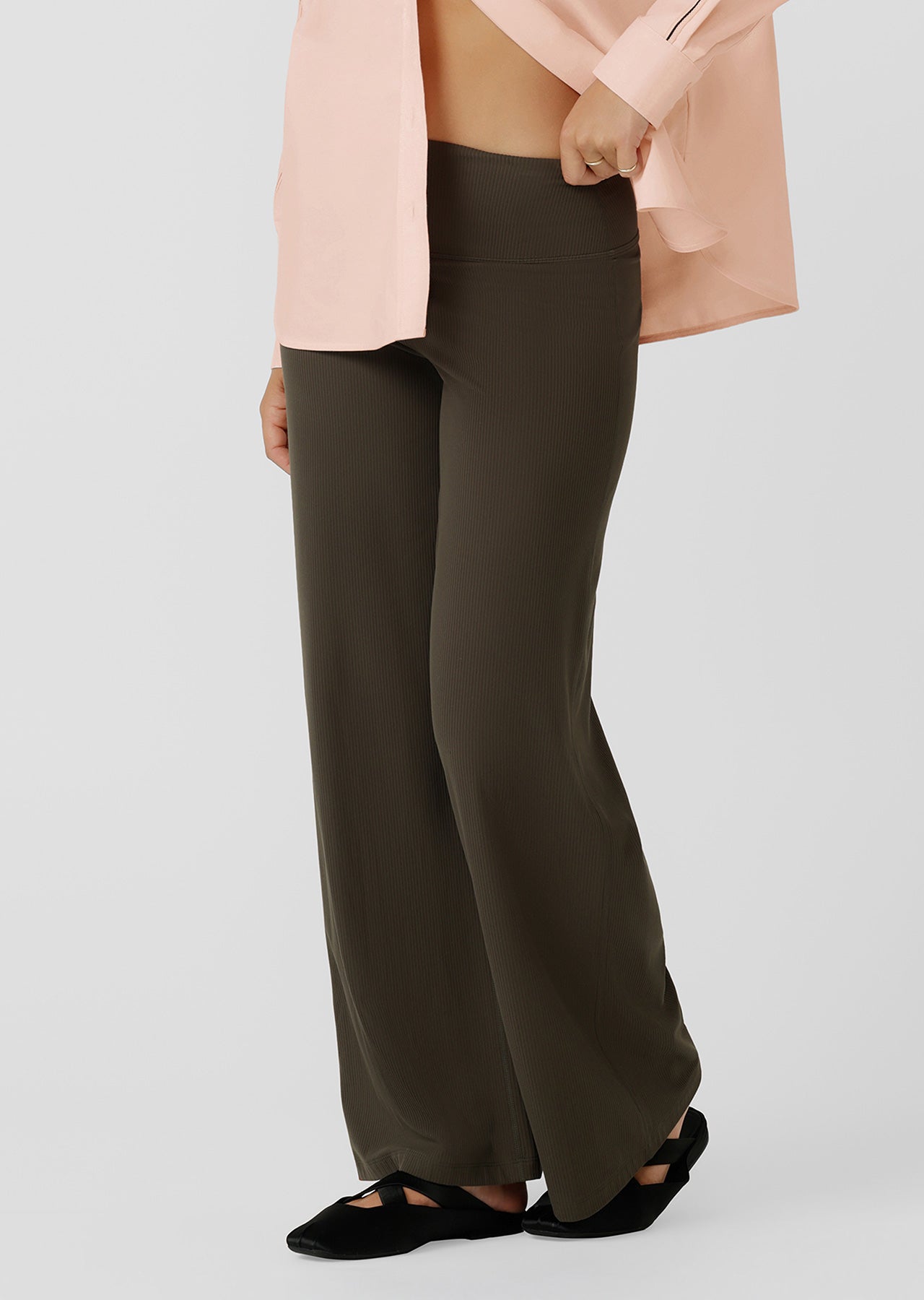 Lorna Jane Ultra Plush Luxe Rib Wide Leg Pants - Dark Khaki Haze