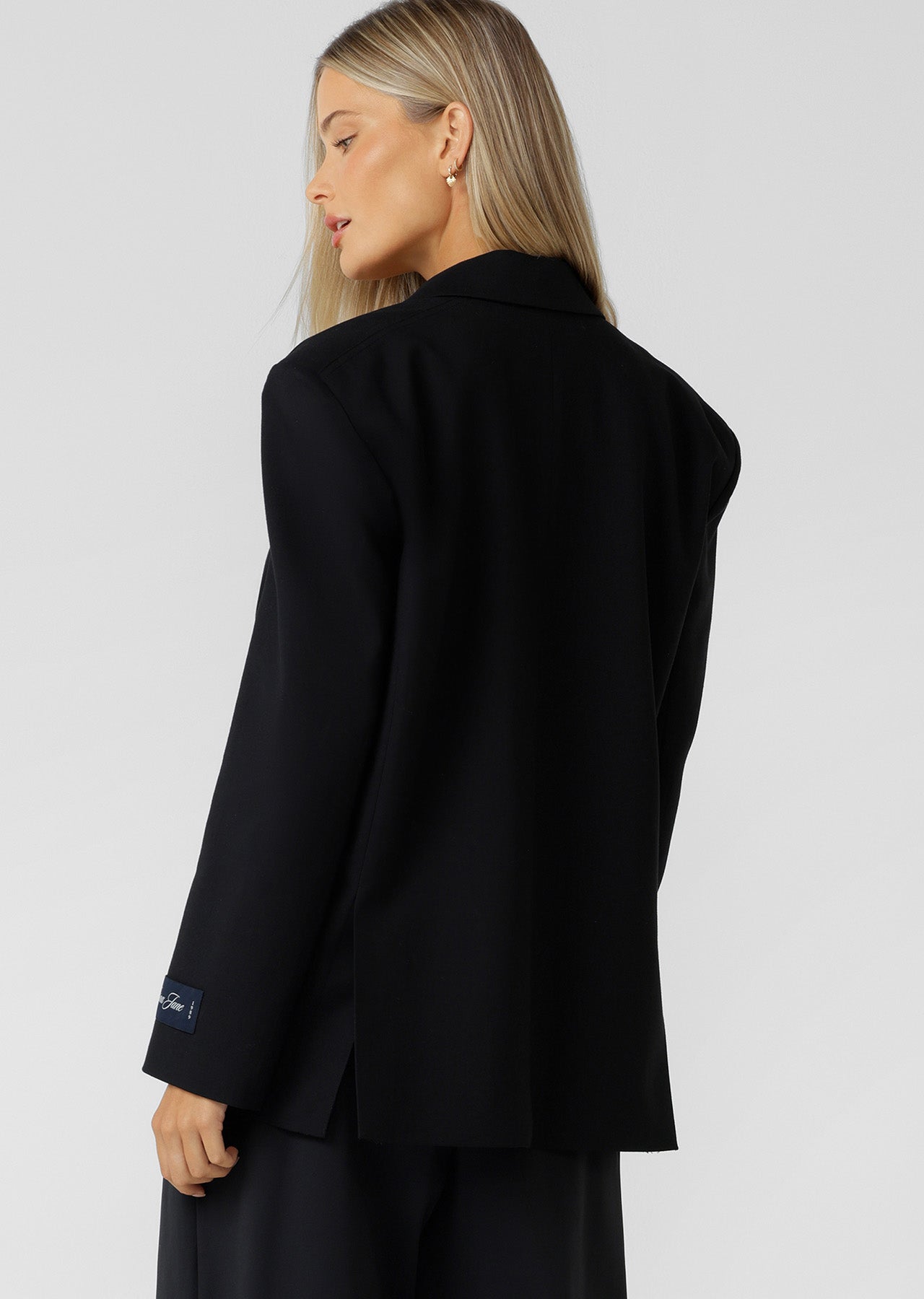 Lorna Jane Effortless Blazer - Black