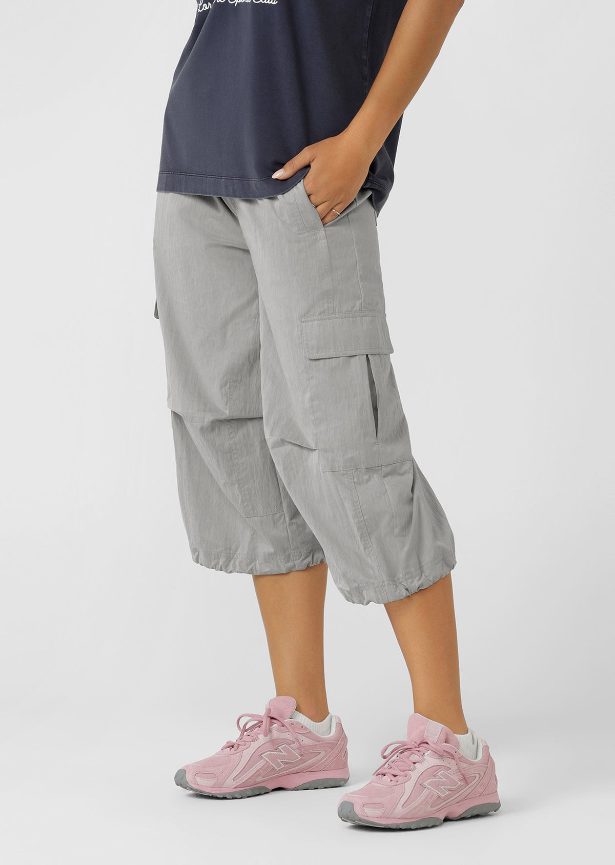 Lorna Jane Go-To Cropped Cargo Pants - Dusk