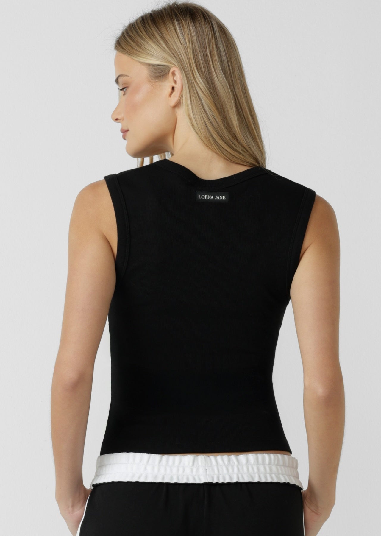 Lorna Jane Define Plunge Neck Tank - Black