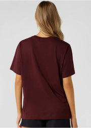 Lorna Jane Strive Relaxed T-shirt - Plum Red