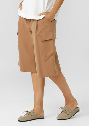 Lorna Jane District Cargo Shorts - Caramelised Sugar