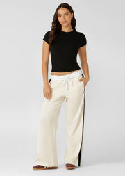 Lorna Jane Active Living Slim T-Shirt - Black