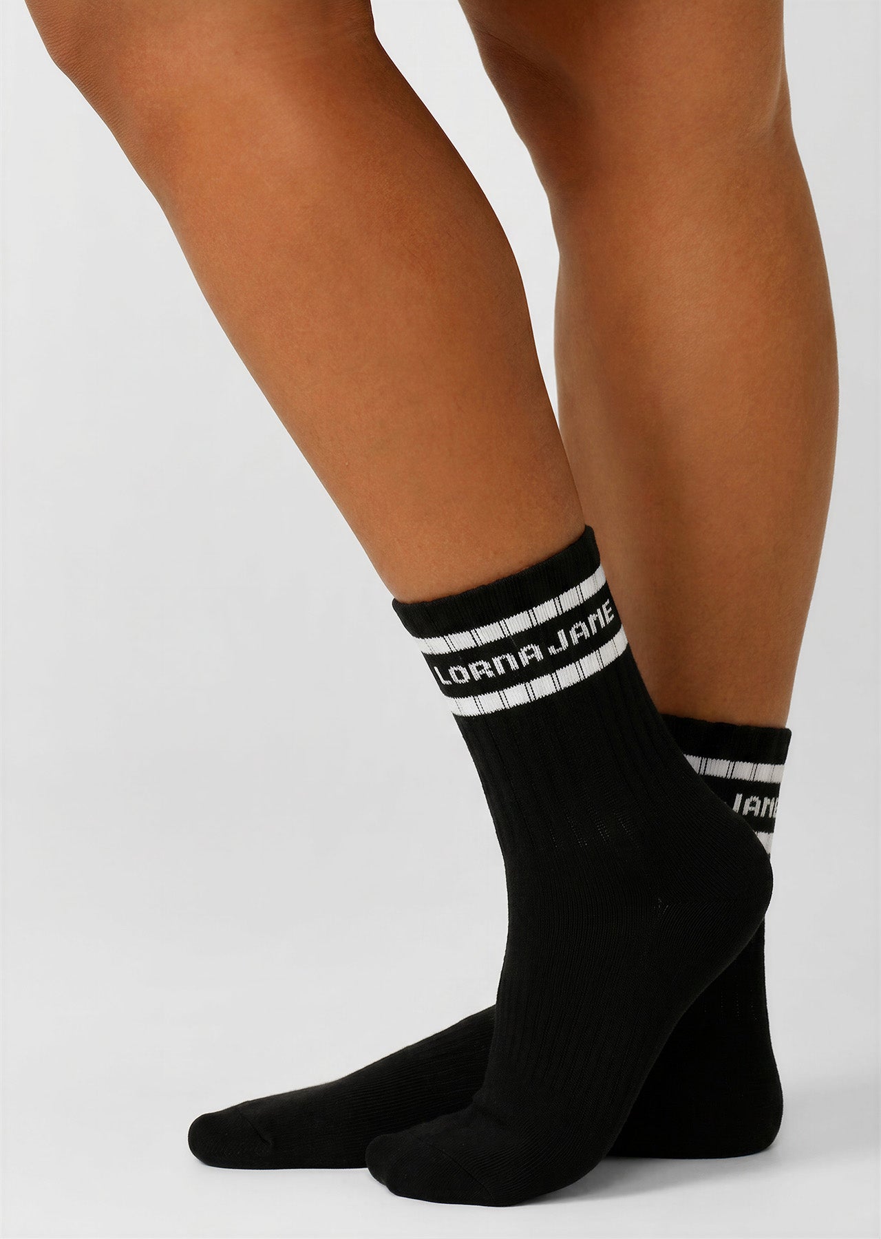 Lorna Jane Sporty Crew Socks - Black & White
