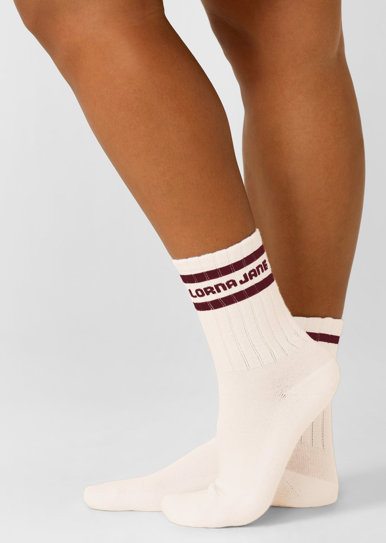 Lorna Jane Sporty Crew Socks - Cream & Dark Ruby