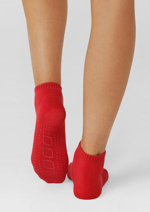 Lorna Jane Icon Pilates Grip Ankle Socks - Jam Drop
