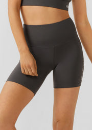 Lorna Jane Lotus No Chafe 16cm Bike Shorts - Titanium