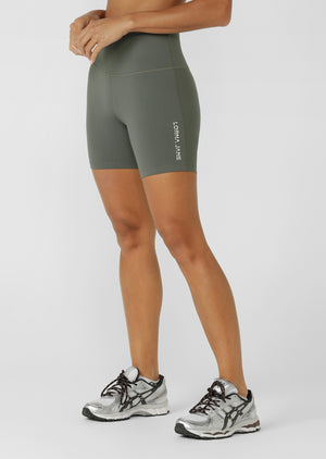 Lorna Jane Lotus No Chafe Phone Pocket 16cm Bike Shorts - Agave Green