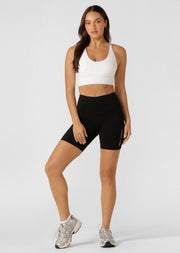 Lorna Jane Lotus No Chafe Phone Pocket 16cm Bike Shorts - Recycled Black
