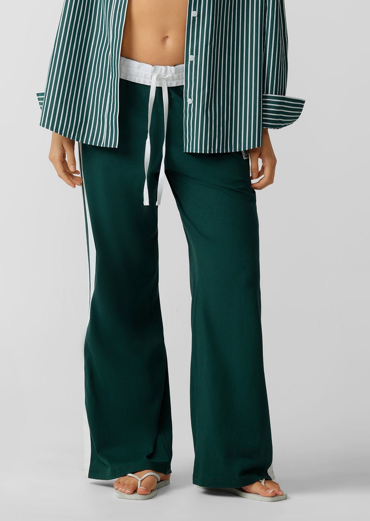 Lorna Jane Dance Pants - Palmetto Green