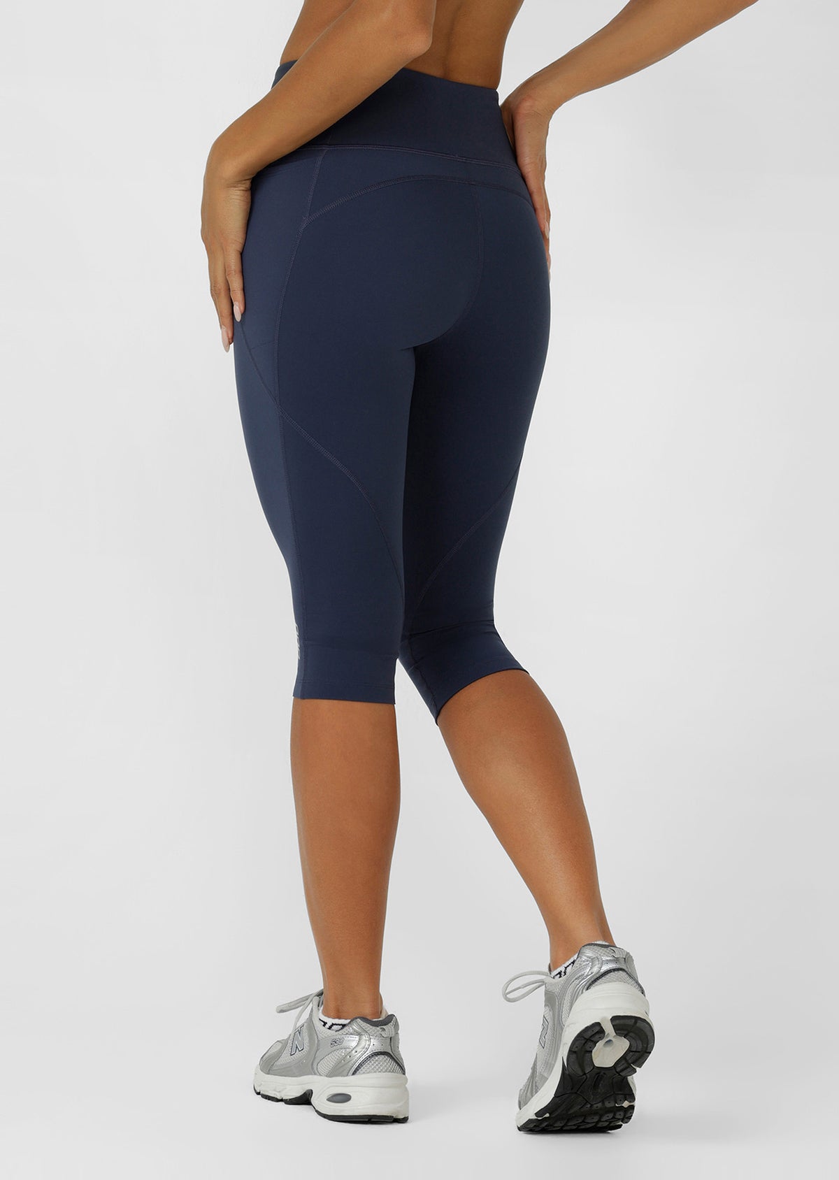 Lorna Jane Amy No Chafe Phone Pocket 3/4 Leggings - Platinum Navy